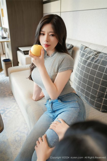 女职员：职场恋爱