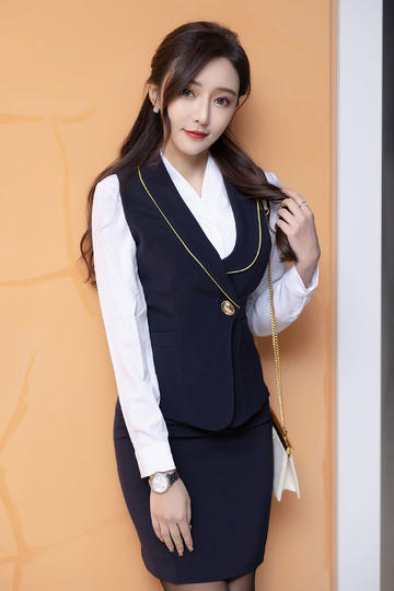 爱在轻声告别时