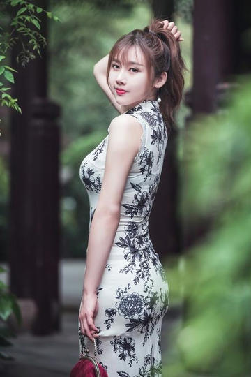 日本人妻AV中文字幕