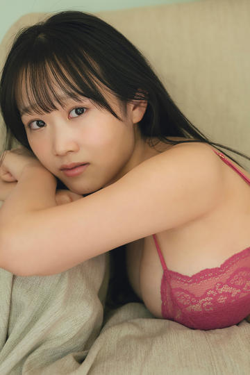 国产亚洲制服视频中文字幕